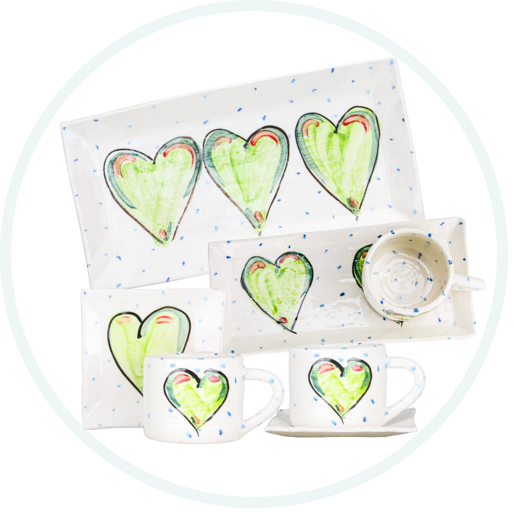 Irish ceramics in coffee mugs, dinner plates, plate sets, side plates and decorative tray in Green Heart design 